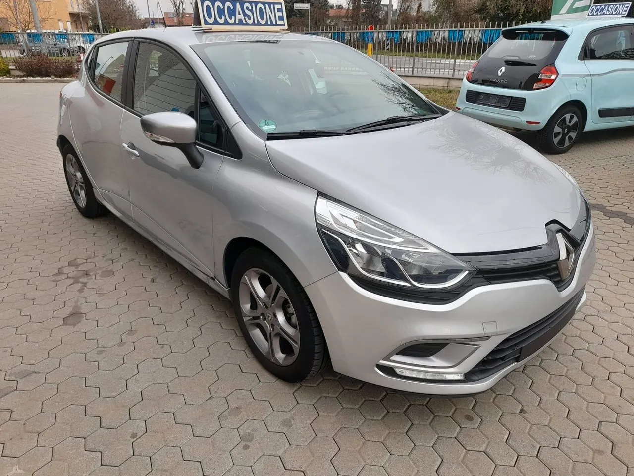 Renault Clio 2017 photo 3