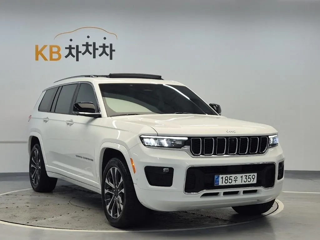 Jeep Grand Cherokee 2022 photo 4