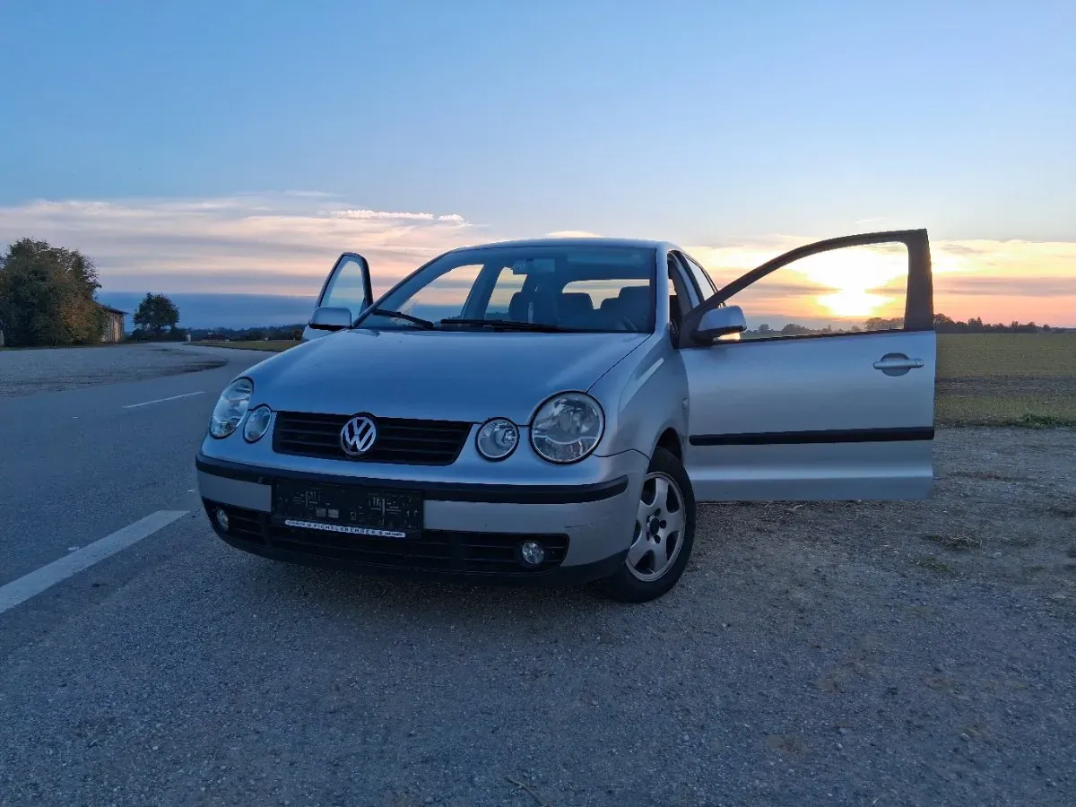 Volkswagen Polo 2005 photo 2