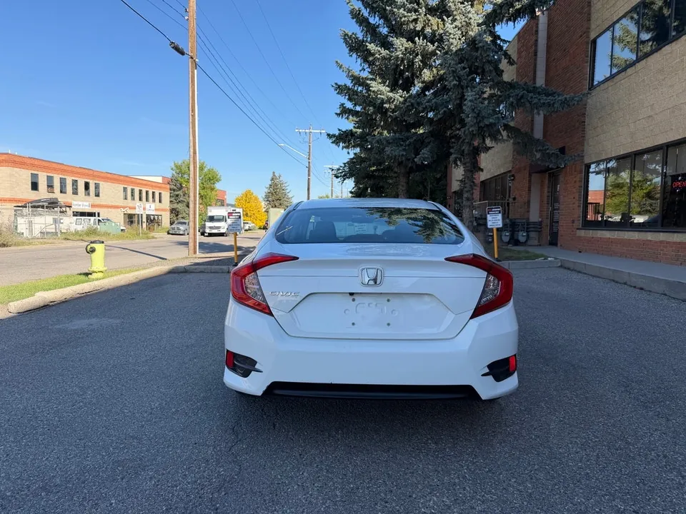 Honda Civic 2017 photo 3