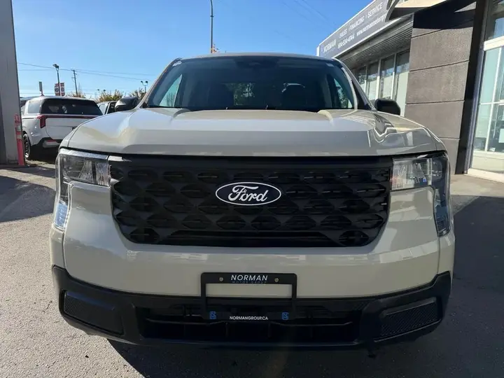 Ford Maverick 2025 photo 2