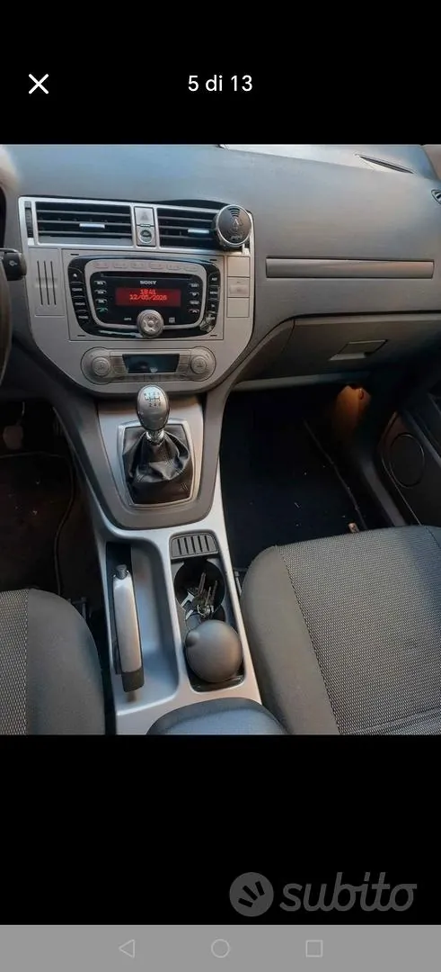 Ford Kuga 2011 photo 5