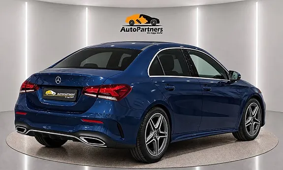 Mercedes-Benz A180 2021 photo 4