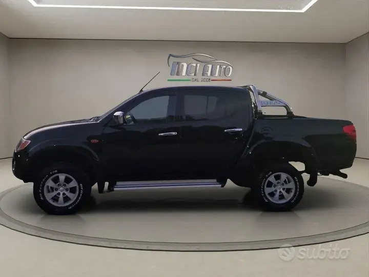 Mitsubishi L200 2007 photo 2