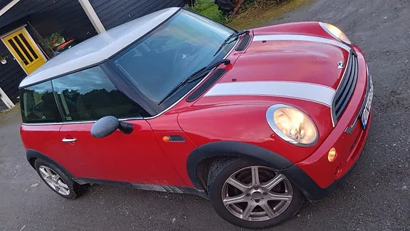 Mini One 2005 photo 2