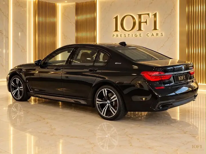 BMW 7 Series 2018 photo 4