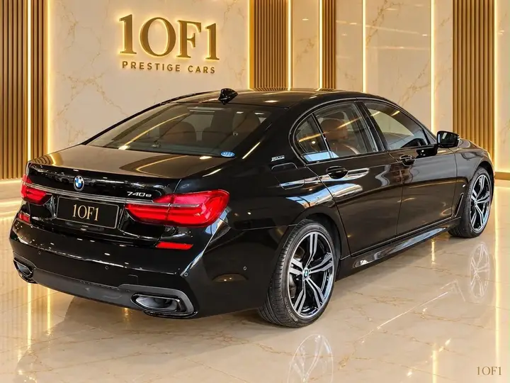 BMW 7 Series 2018 photo 5