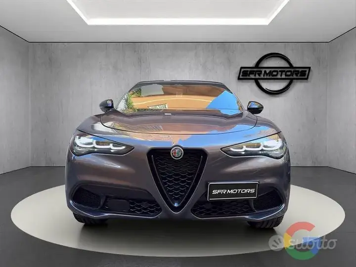 Alfa Romeo Stelvio 2024 photo 2