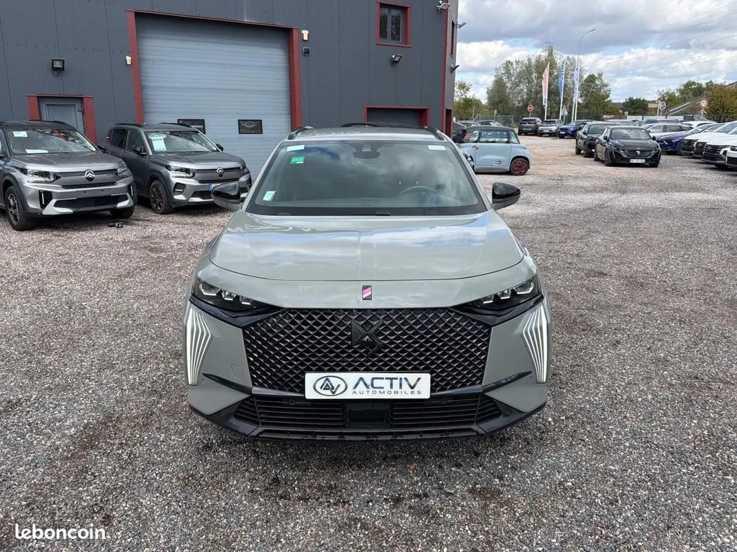 DS Automobiles Ds7 2024 photo 2