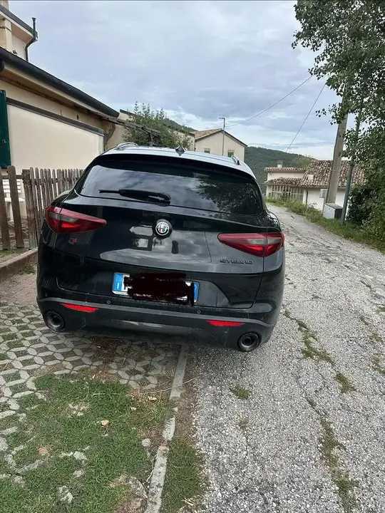 Alfa Romeo Stelvio 2019 photo 3