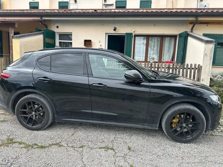 Alfa Romeo Stelvio 2019 photo 4