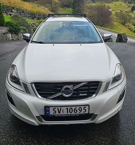 Volvo Xc60 2011 photo 2