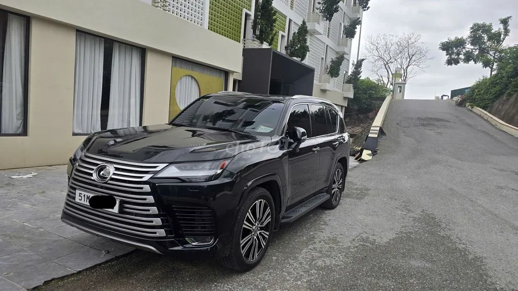 Lexus Lx600