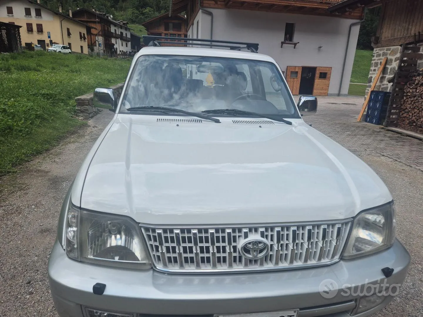 Toyota Land Cruiser 2001 photo 5