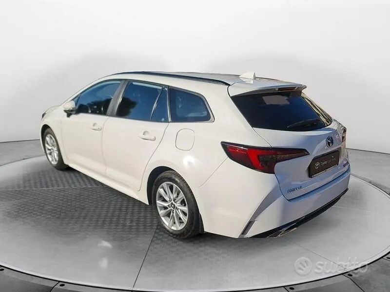 Toyota Corolla 2023 photo 4