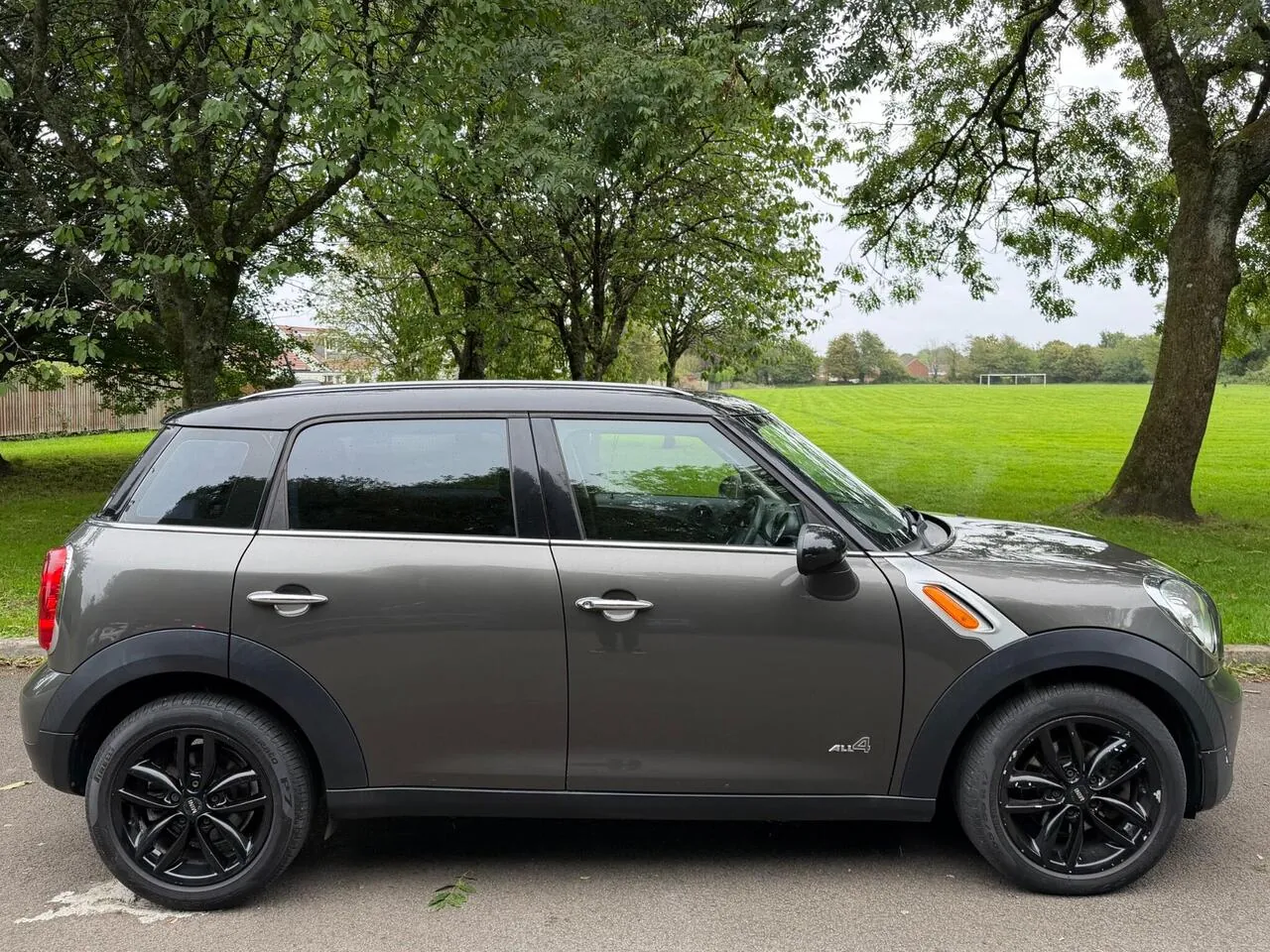 Mini Countryman 2011 photo 2