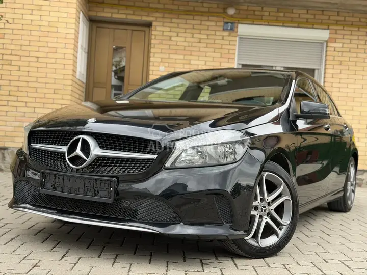 Mercedes-Benz A 180 2017 photo 2