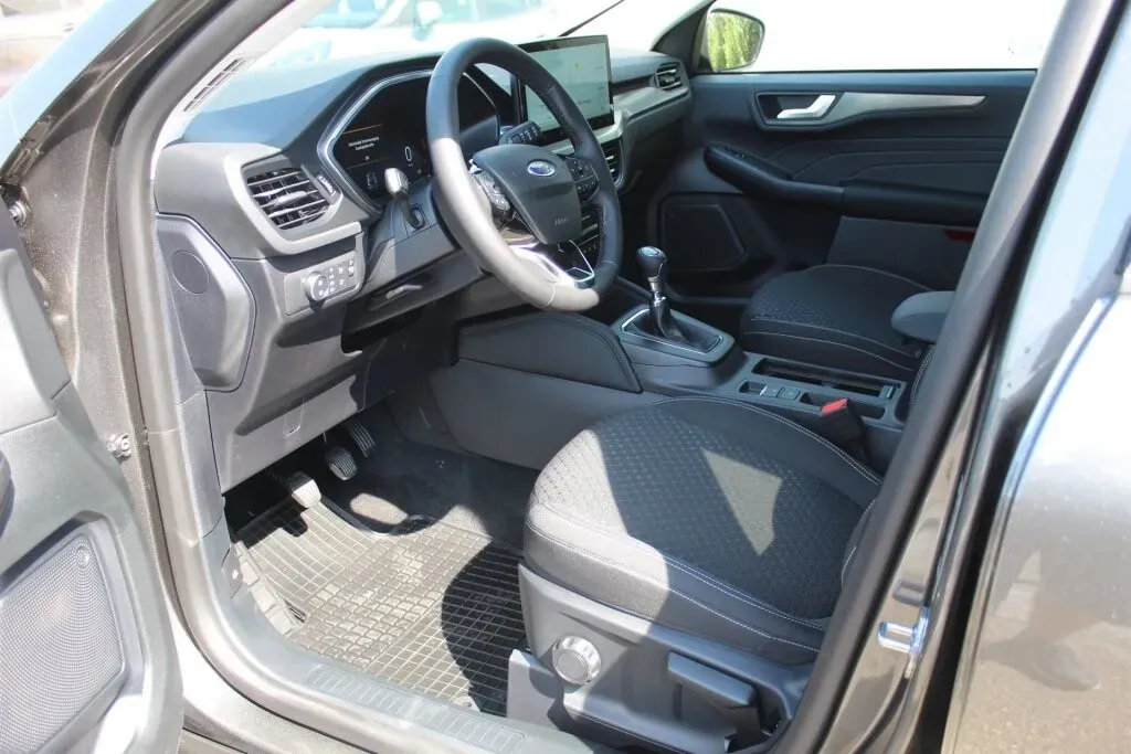 Ford Kuga 2025 photo 4