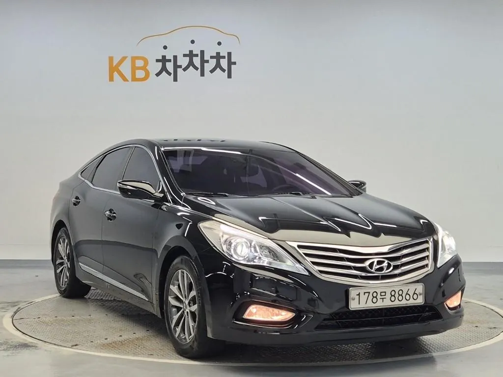 Hyundai Grandeur 2012 photo 4