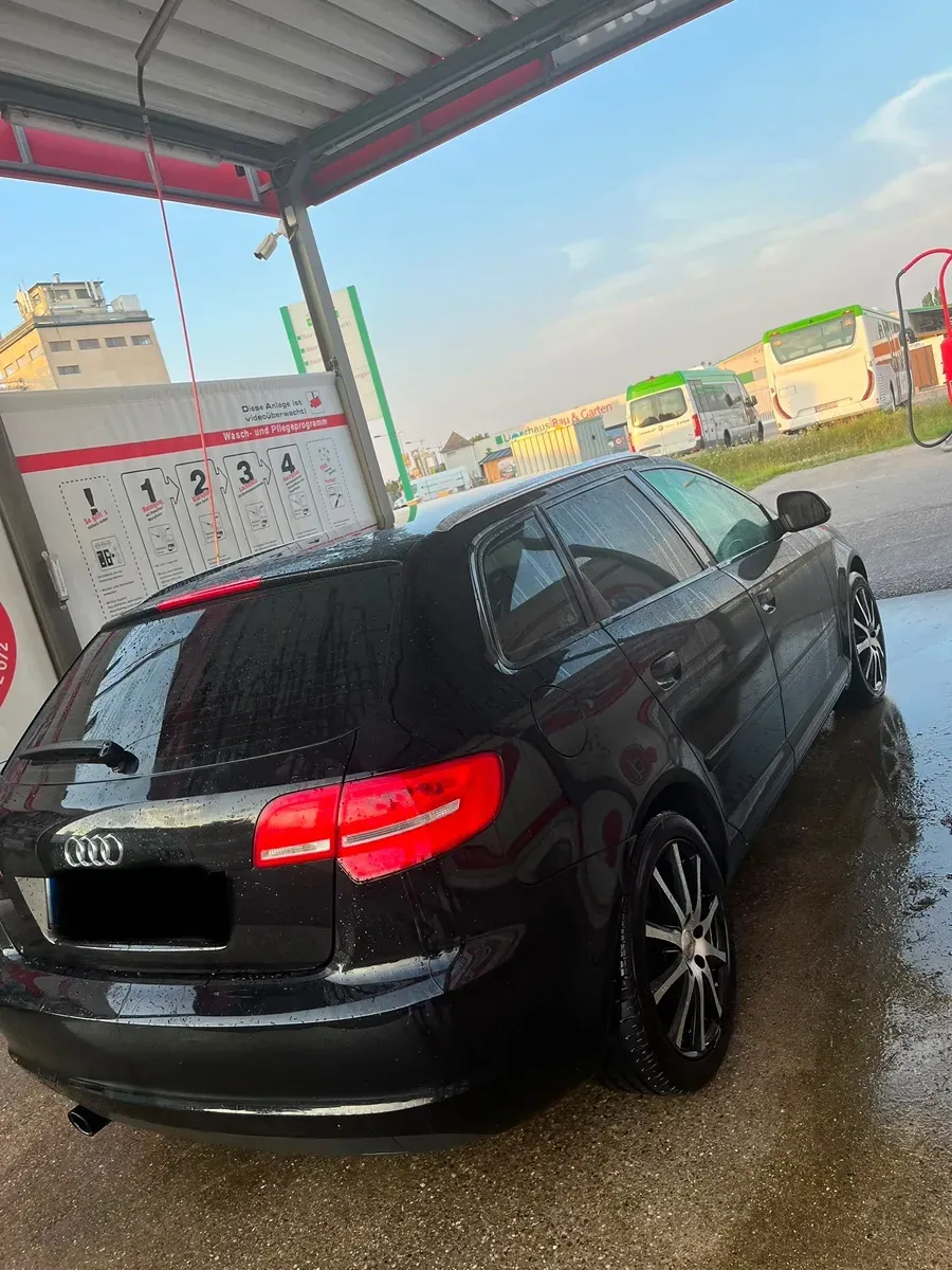 Audi A3 2010 photo 3