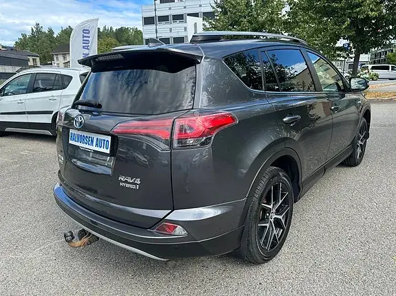 Toyota Rav4 2018 photo 3