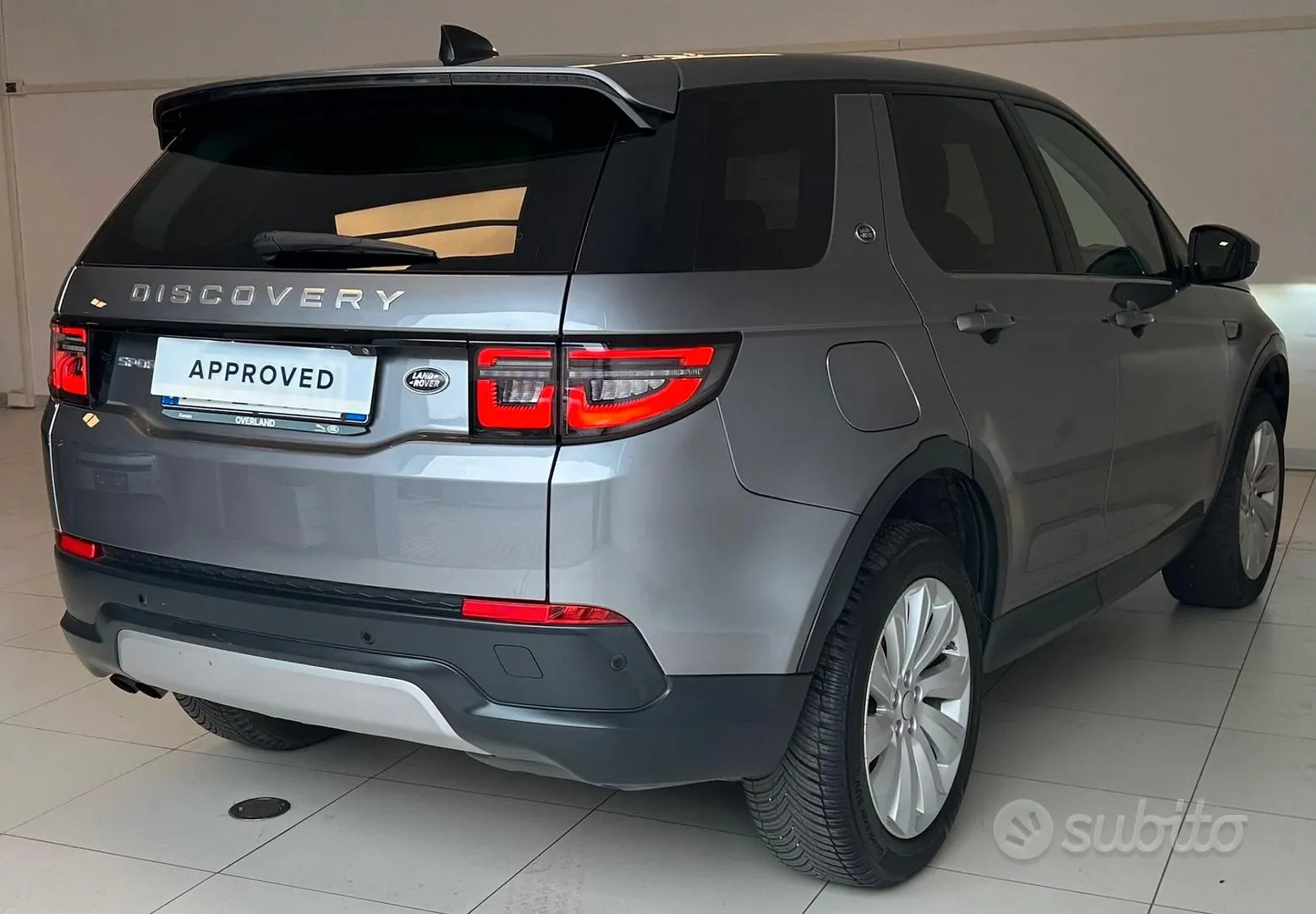 Land Rover Discovery Sport 2020 photo 4