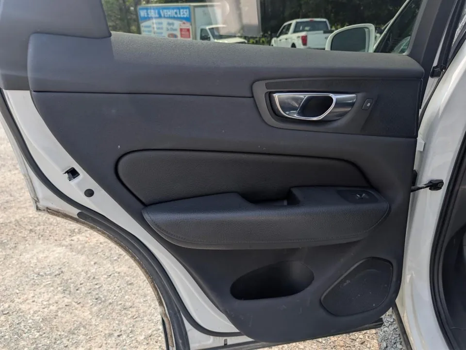 Volvo Xc60 2021 photo 4
