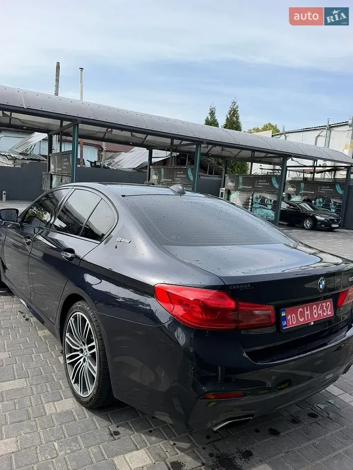 BMW 5 Series 2018 photo 4