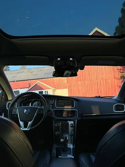 Volvo V40 Cross Country 2014 photo 5