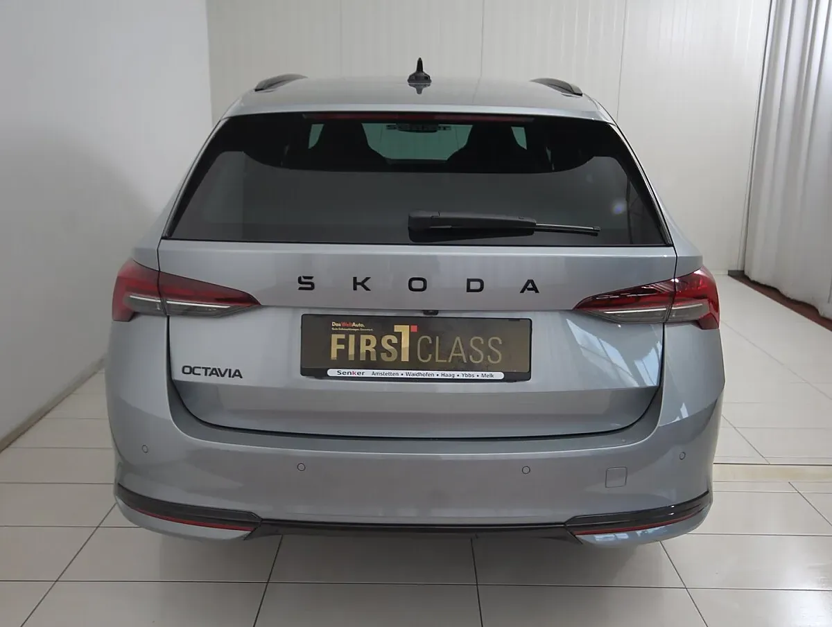 Skoda Octavia 2026 photo 3