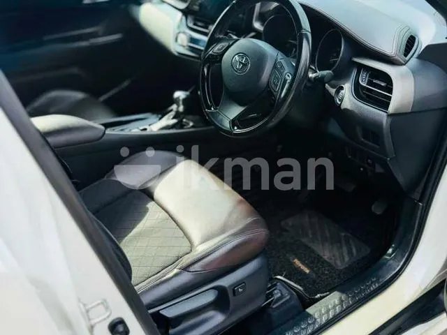 Toyota Chr 2018 photo 5