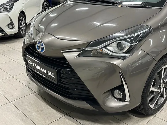 Toyota Yaris 2018 photo 4