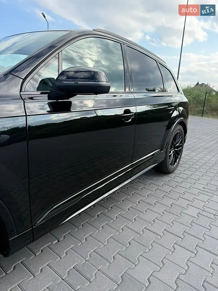 Audi Q7 2024 photo 4