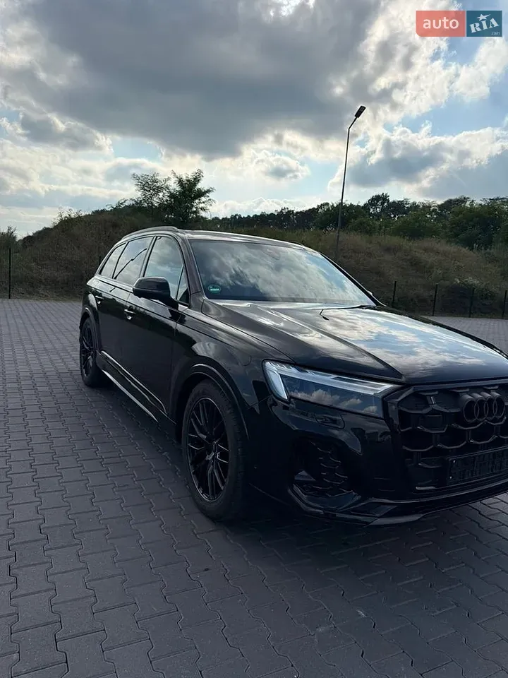 Audi Q7 2024 photo 2