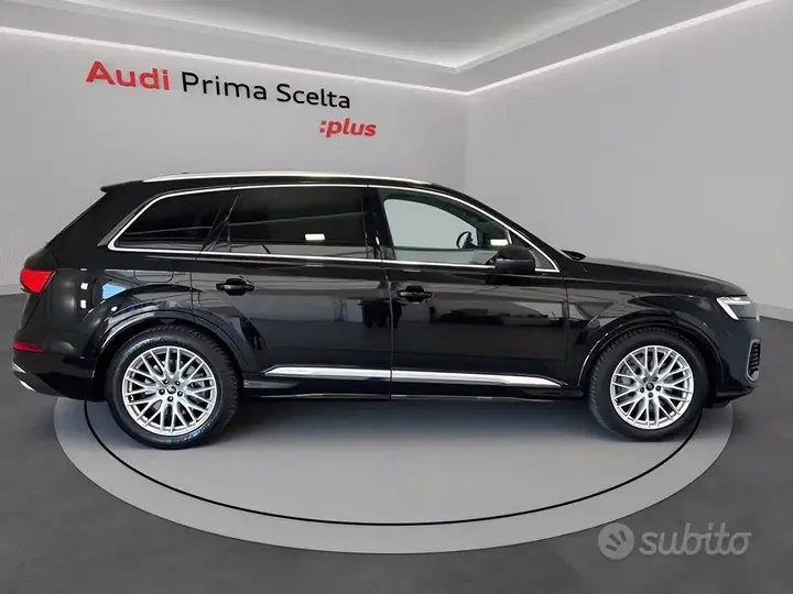 Audi Q7 2025 photo 3