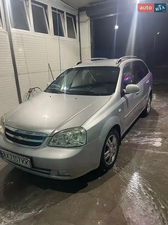 Chevrolet Lacetti 2005 photo 4
