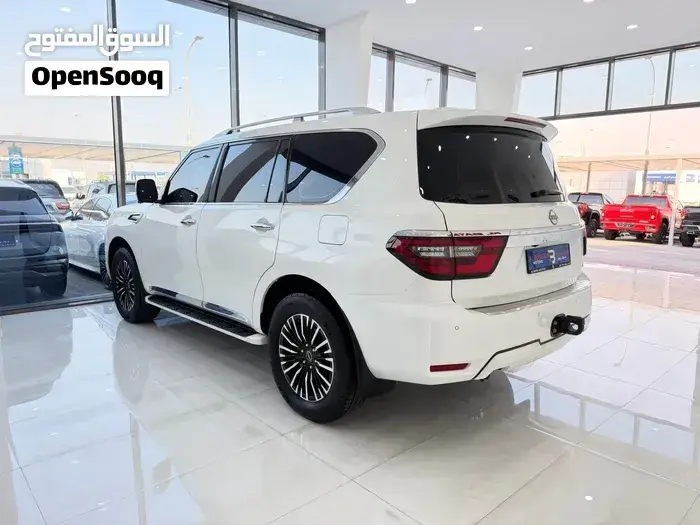 Nissan Patrol 2023 photo 3