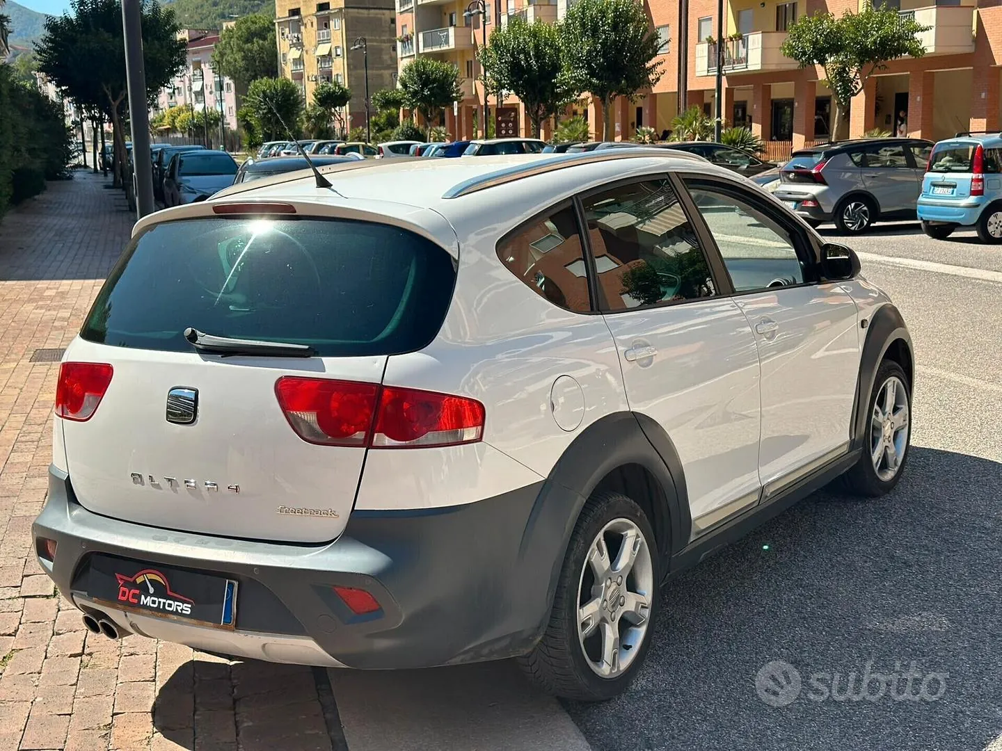 Seat Altea 2011 photo 4