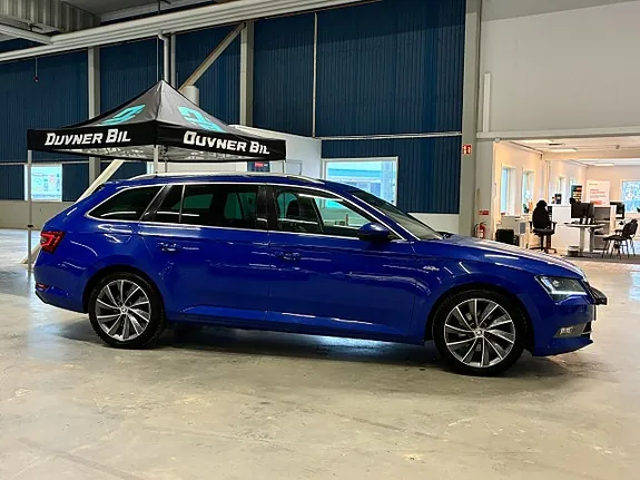 Skoda Superb 2019 photo 2