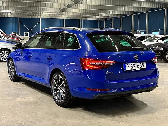 Skoda Superb 2019 photo 5