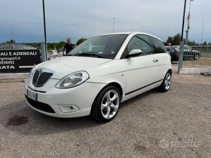 Lancia Ypsilon 2007 photo 2