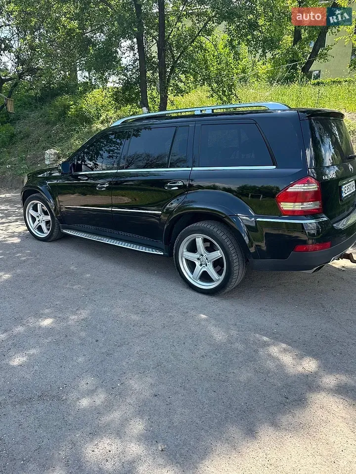 Mercedes-Benz Gl-Class