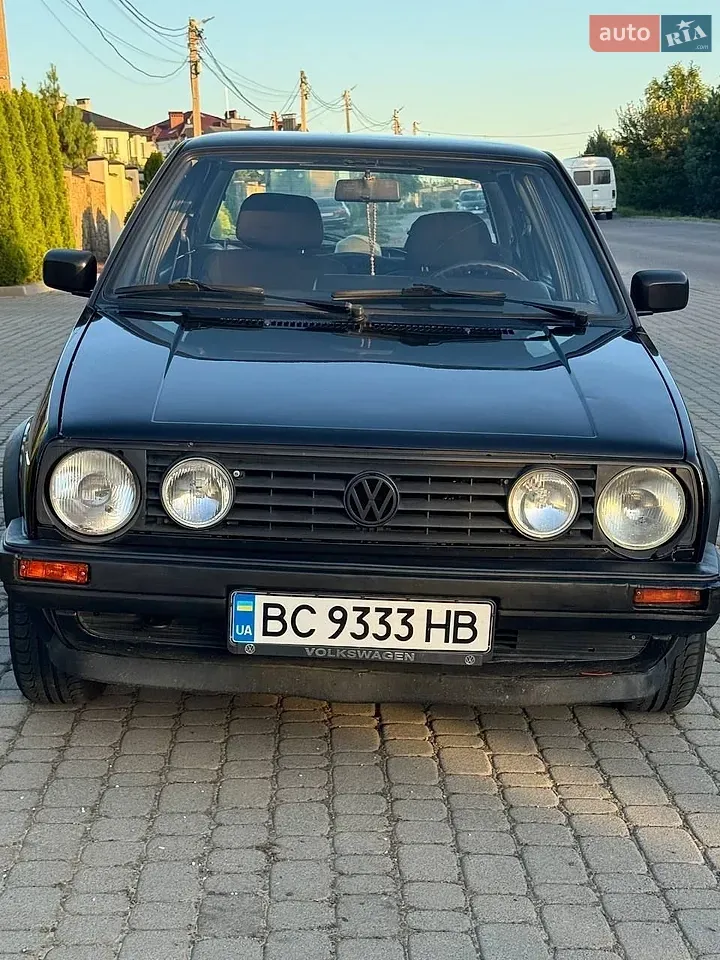 Volkswagen Golf 1989 photo 3