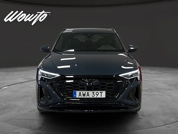 Audi Q8 2024 photo 2