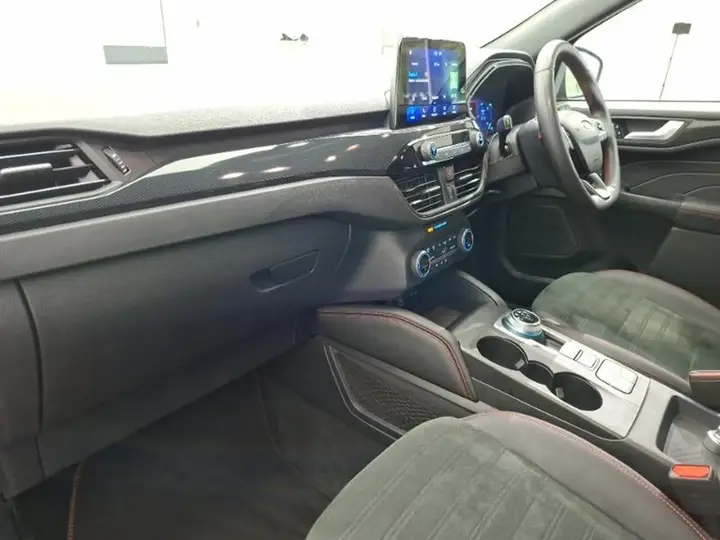 Ford Kuga 2022 photo 5