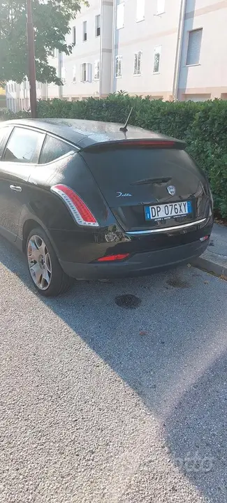 Lancia Delta 2008 photo 4