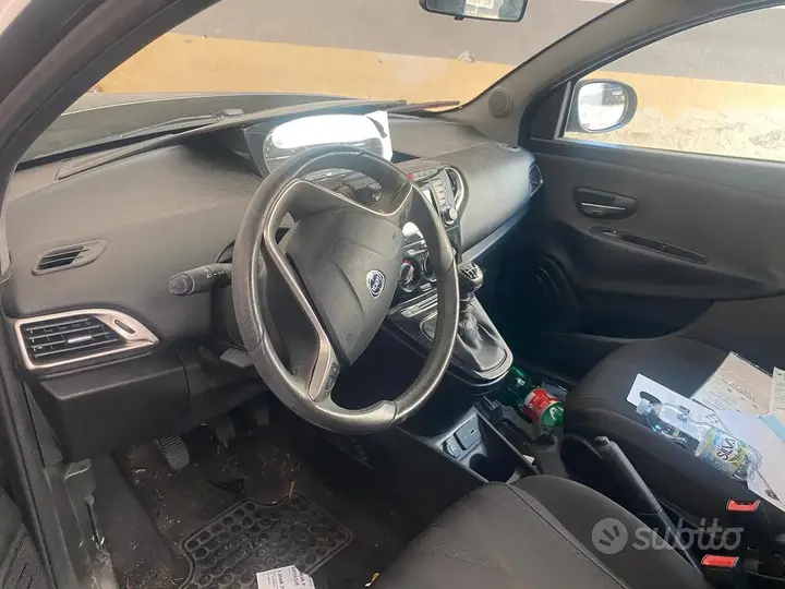 Lancia Ypsilon 2020 photo 5