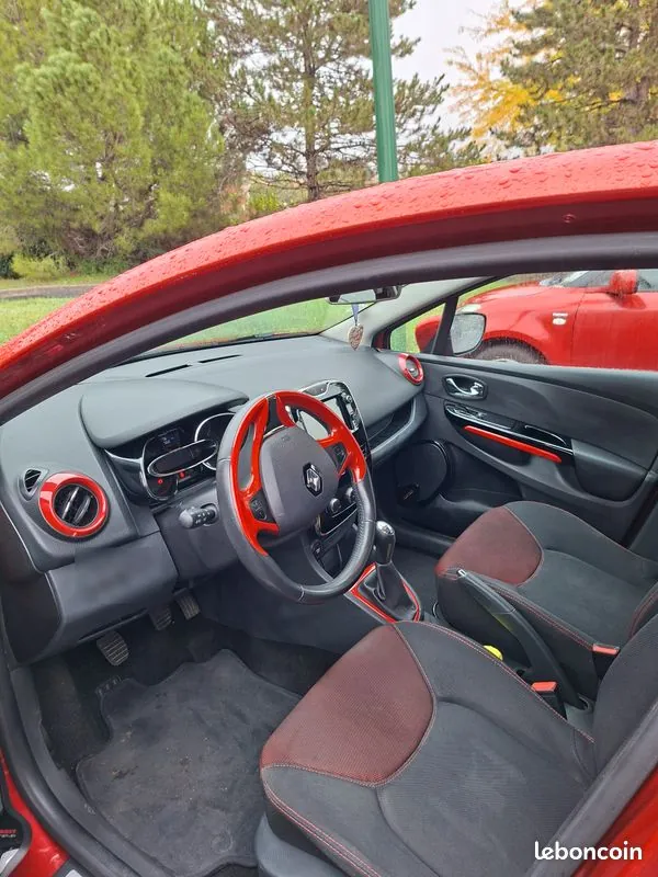Renault Clio 2013 photo 3