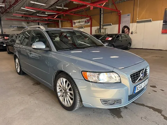 Volvo V50 2011 photo 3