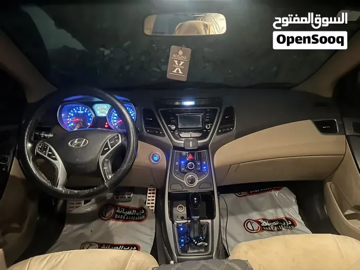 Hyundai Elantra 2016 photo 3